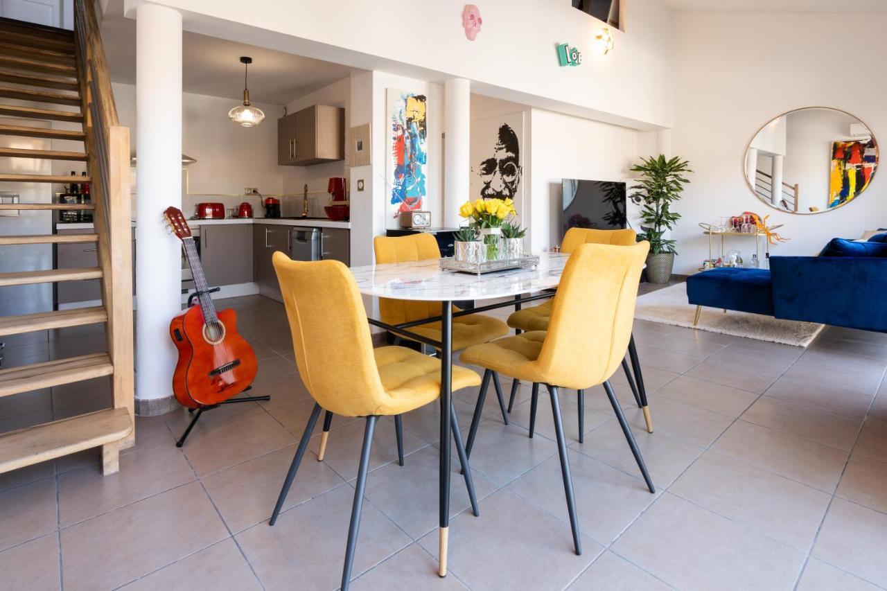 L'Avant Scene Meuble 5 Etoiles Parking Gratuit Jacuzzi Aviñón Exterior foto