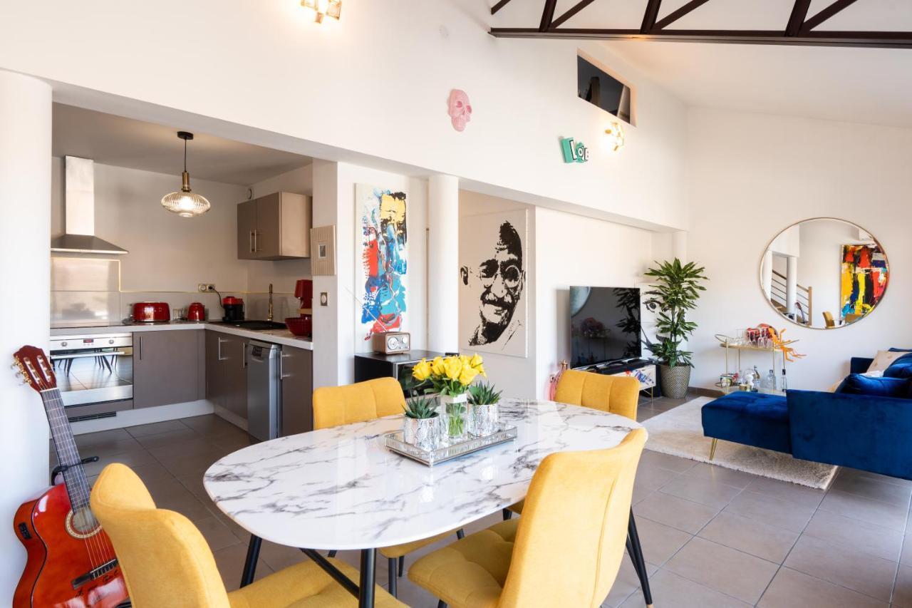 L'Avant Scene Meuble 5 Etoiles Parking Gratuit Jacuzzi Aviñón Exterior foto